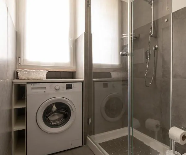 Casa Aleardi Grazioso E Nuovissimo Monolocale Con Balcone Appartamento *