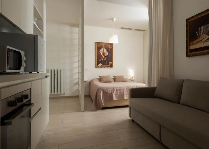 Casa Aleardi Grazioso E Nuovissimo Monolocale Con Balcone Apartment